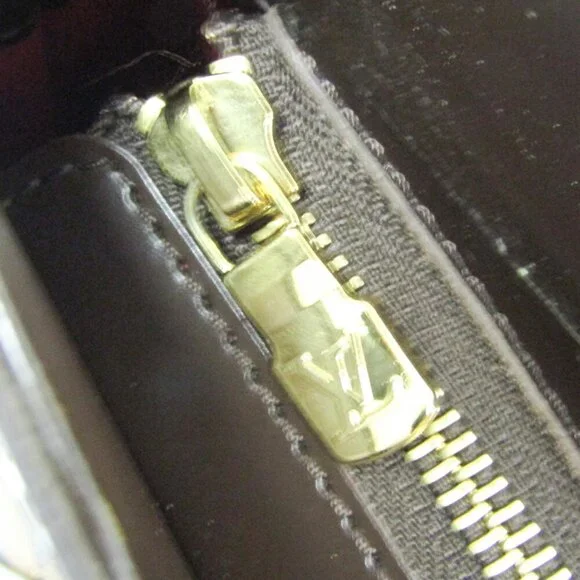 LOUIS VUITTON Brown Damier Shoulder Bag - Picture 10 of 12